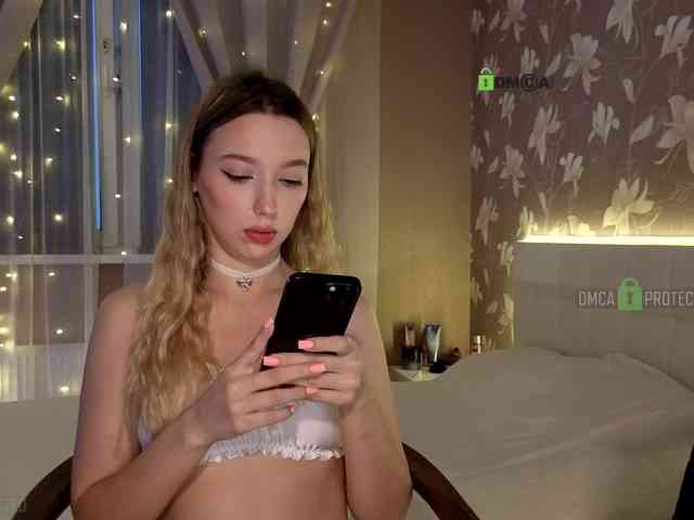 DreameLove webcam
