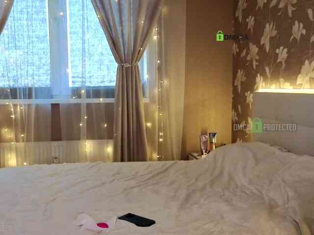 DreameLove webcam