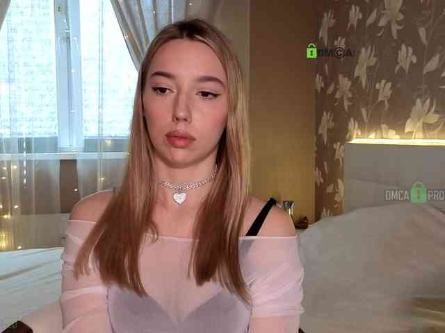 DreameLove webcam