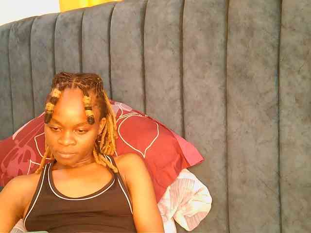Chocoqueen webcam