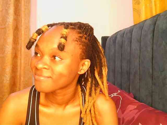 Chocoqueen webcam