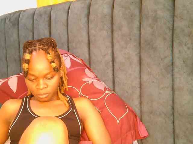Chocoqueen webcam