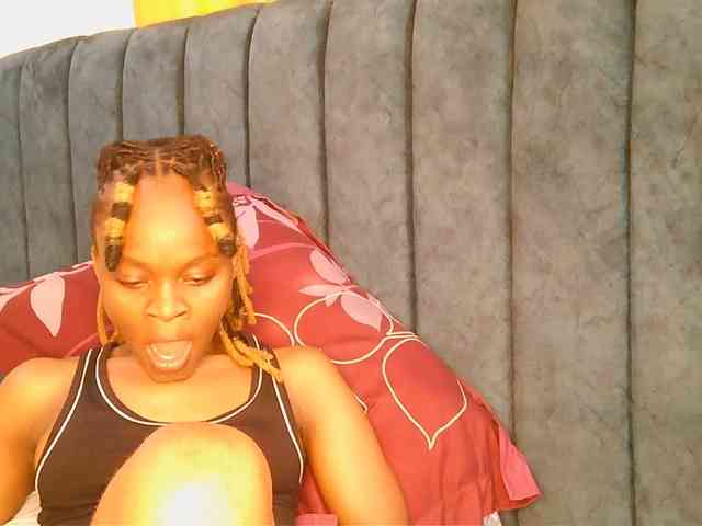 Chocoqueen webcam