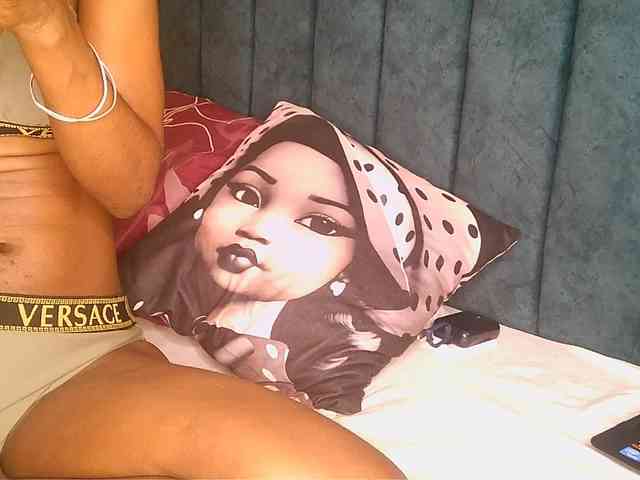 Chocoqueen webcam