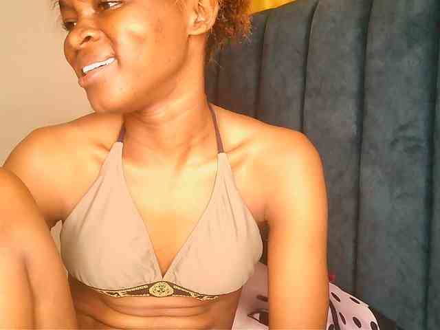 Chocoqueen webcam