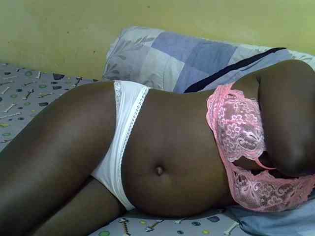 Queen-of-hearts webcam