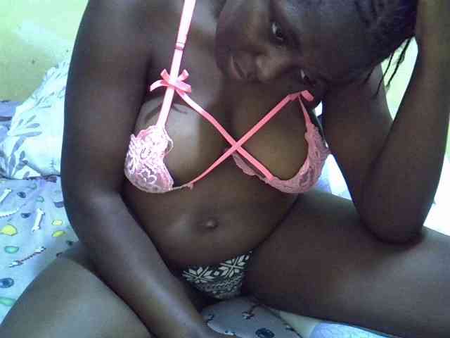 Queen-of-hearts webcam