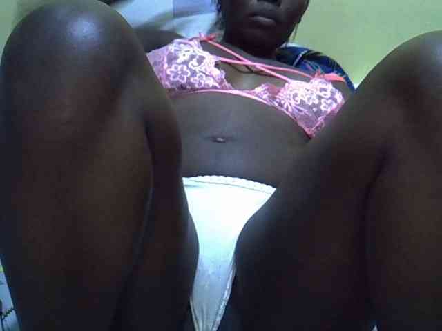 Queen-of-hearts webcam