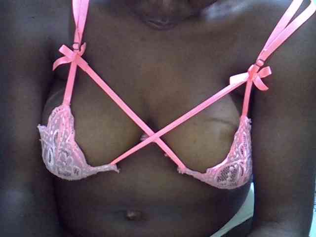 Queen-of-hearts webcam