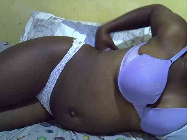 Queen-of-hearts webcam