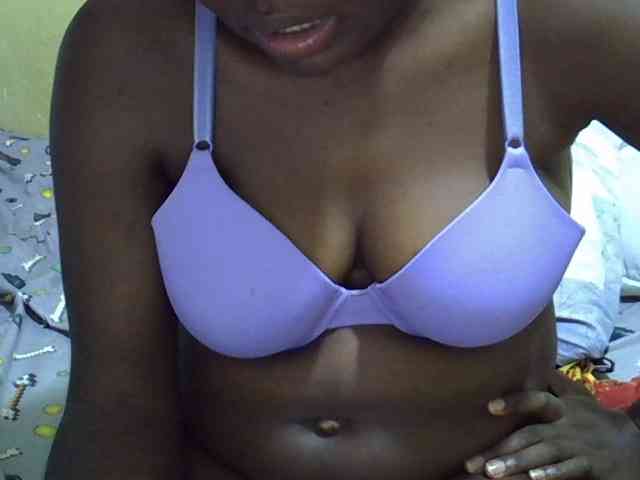 Queen-of-hearts webcam