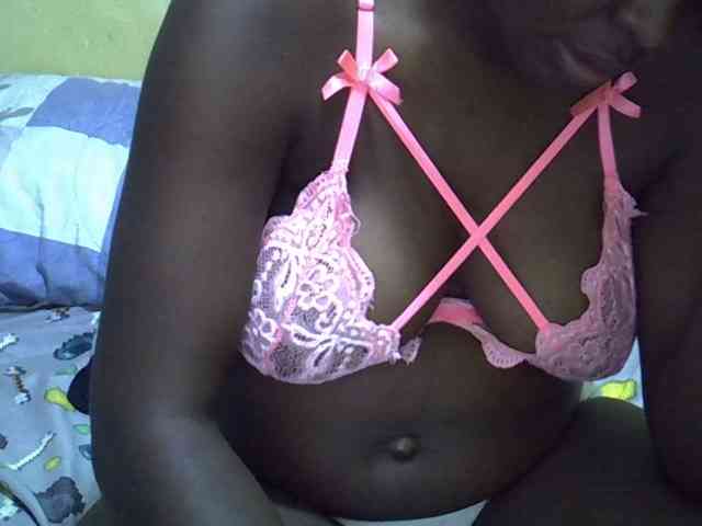 Queen-of-hearts webcam