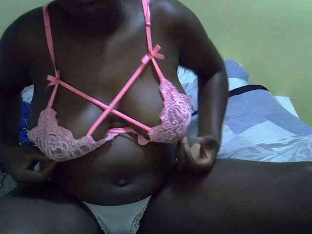 Queen-of-hearts webcam