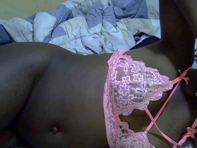 Queen-of-hearts webcam