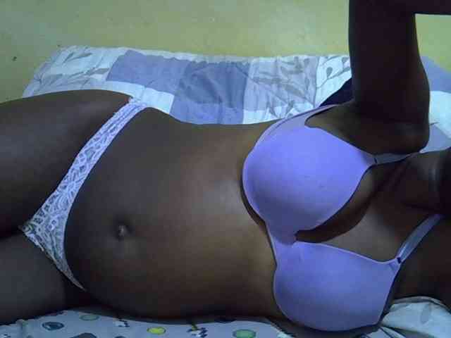 Queen-of-hearts webcam