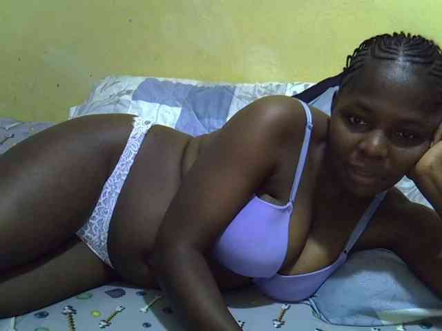 Queen-of-hearts webcam