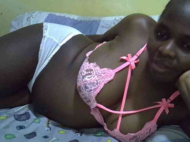 Queen-of-hearts webcam