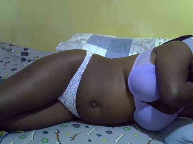 Queen-of-hearts webcam