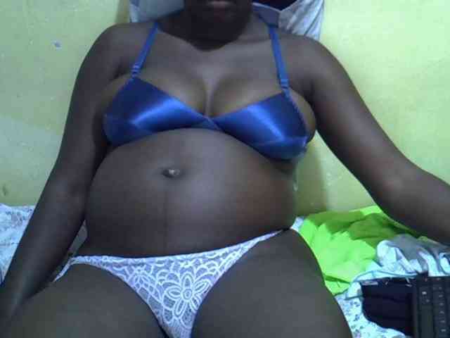 Queen-of-hearts webcam