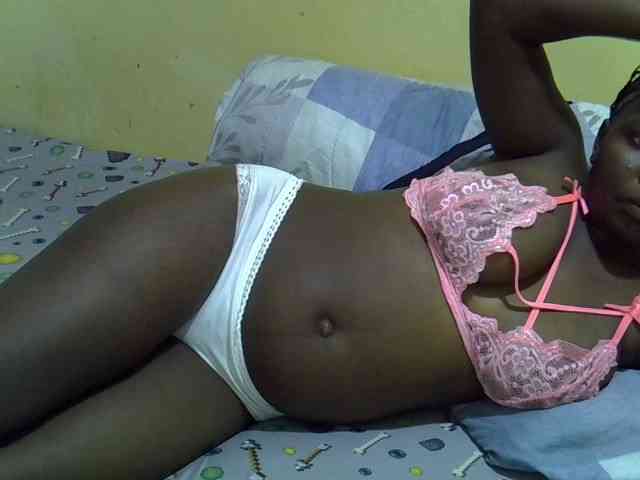 Queen-of-hearts webcam