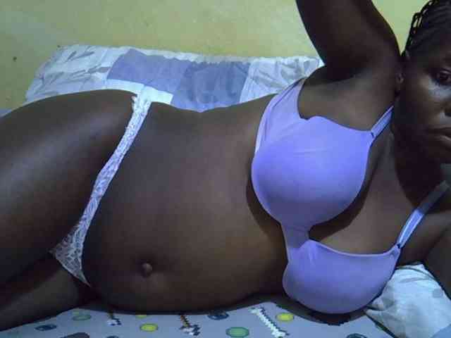 Queen-of-hearts webcam