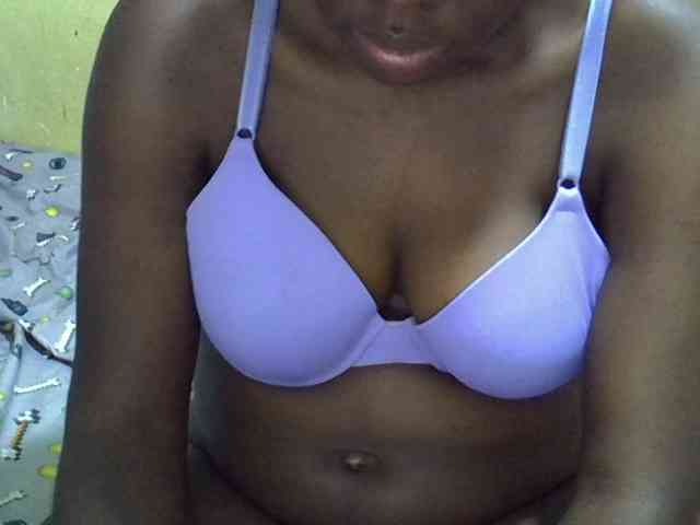 Queen-of-hearts webcam