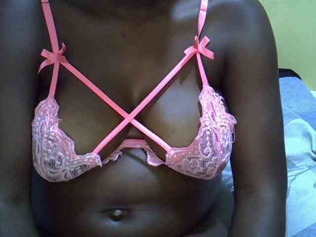 Queen-of-hearts webcam