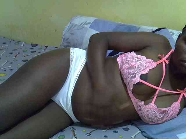 Queen-of-hearts webcam