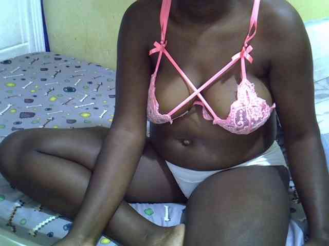 Queen-of-hearts webcam