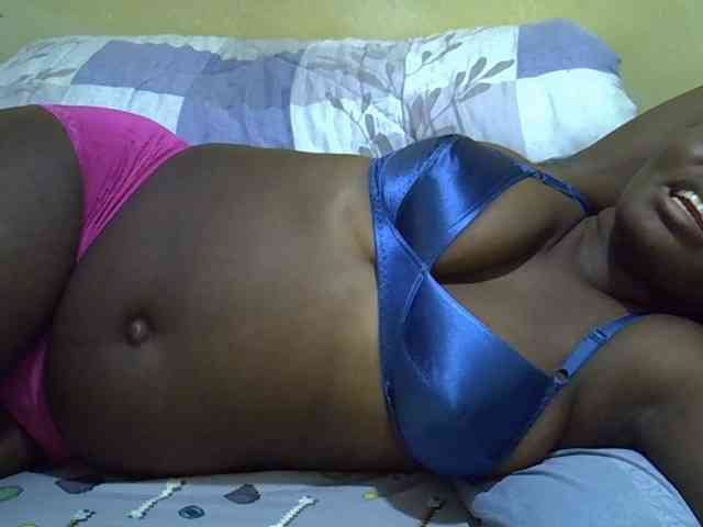 Queen-of-hearts webcam