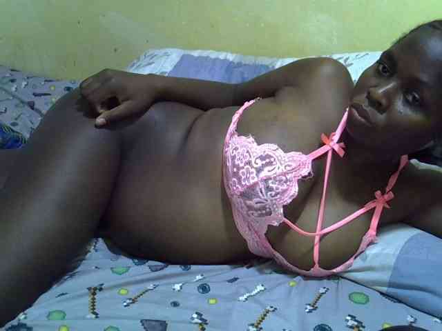 Queen-of-hearts webcam