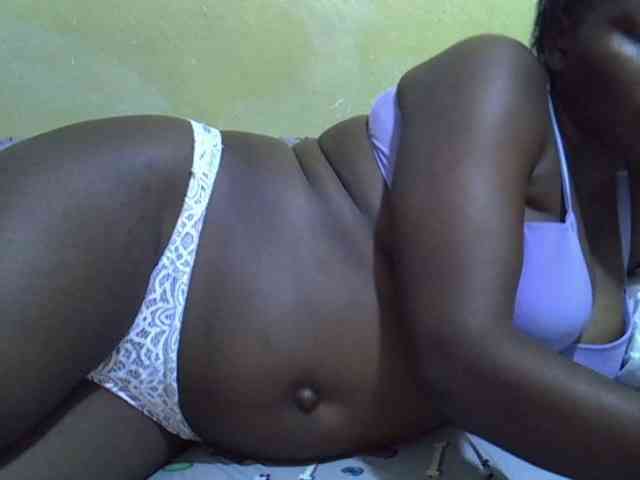 Queen-of-hearts webcam