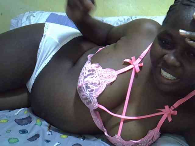 Queen-of-hearts webcam