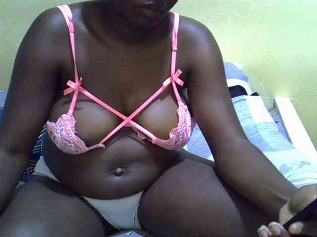 Queen-of-hearts webcam