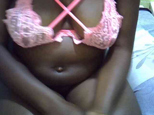 Queen-of-hearts webcam