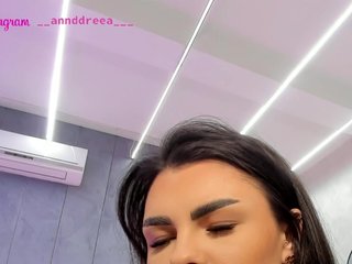 PerfectT33n Porn Show