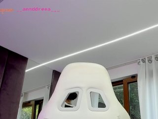 PerfectT33n Porn Show