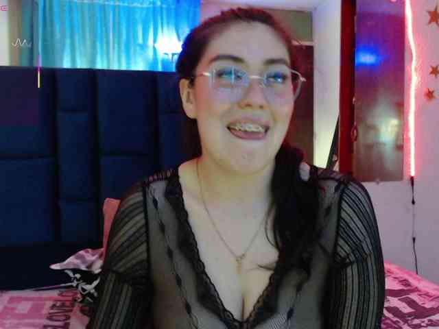 alison1516 webcam