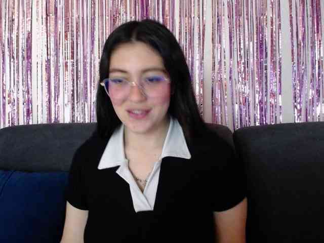 alison1516 webcam