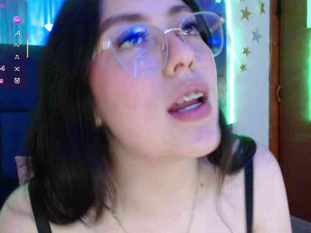 alison1516 webcam