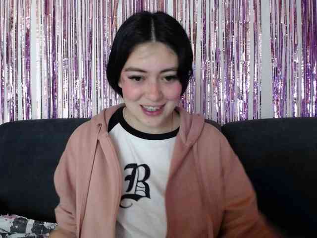 alison1516 webcam
