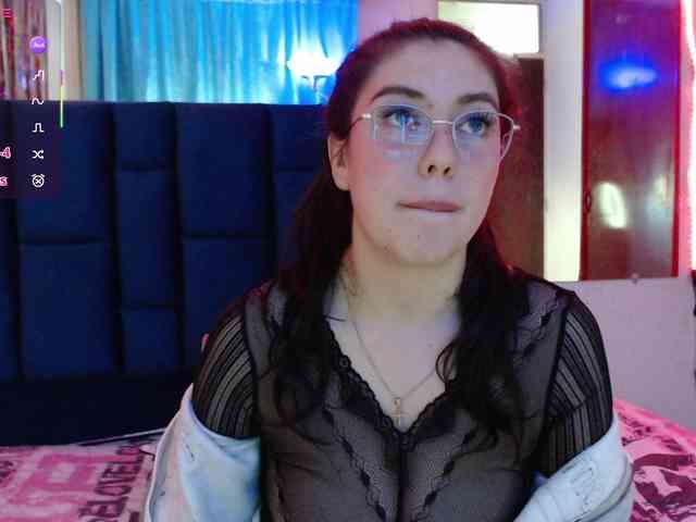alison1516 webcam