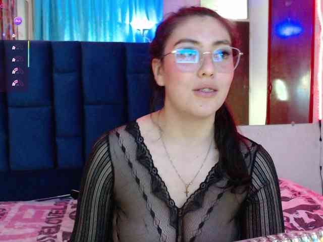 alison1516 webcam