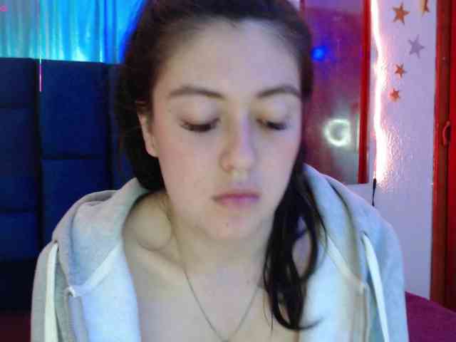 alison1516 webcam