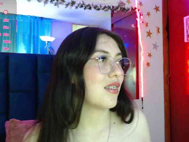 alison1516 webcam