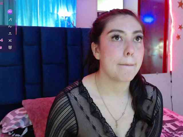 alison1516 webcam