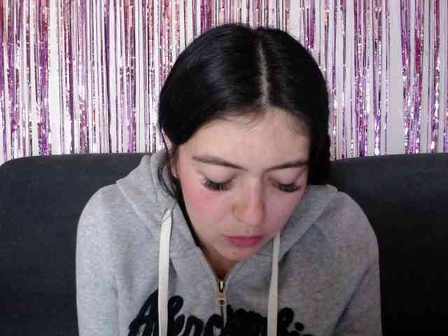 alison1516 webcam