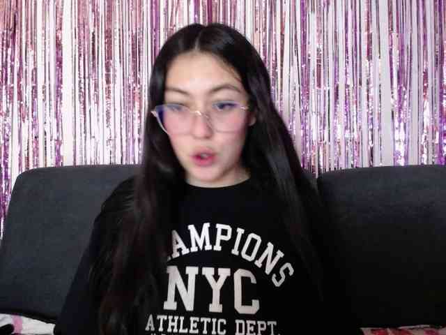 alison1516 webcam