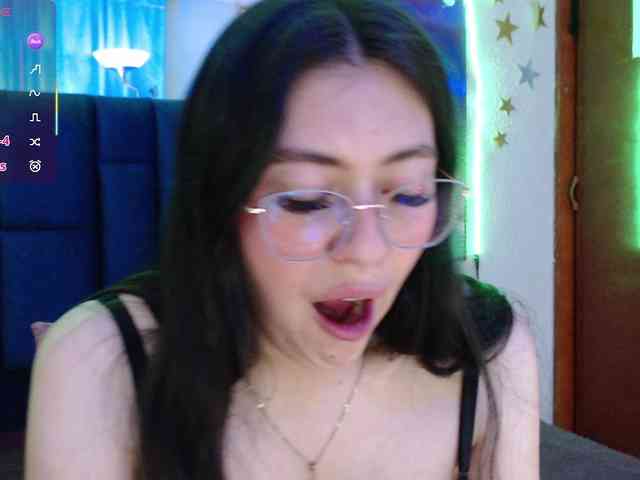alison1516 webcam