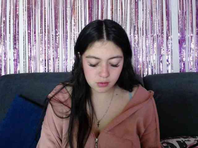 alison1516 webcam